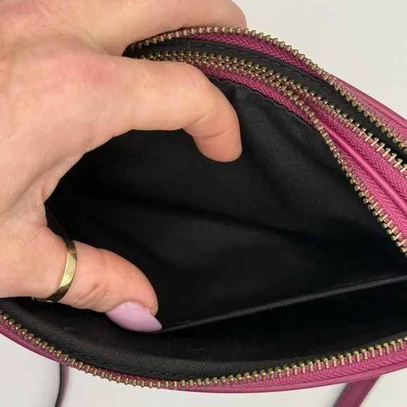 Coach Novelty Crossbody Pac Man NWT 👀 Rare 👀 Womans - Picture 9 of 12